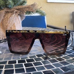 Quay Australia Hindsight Sunglasses